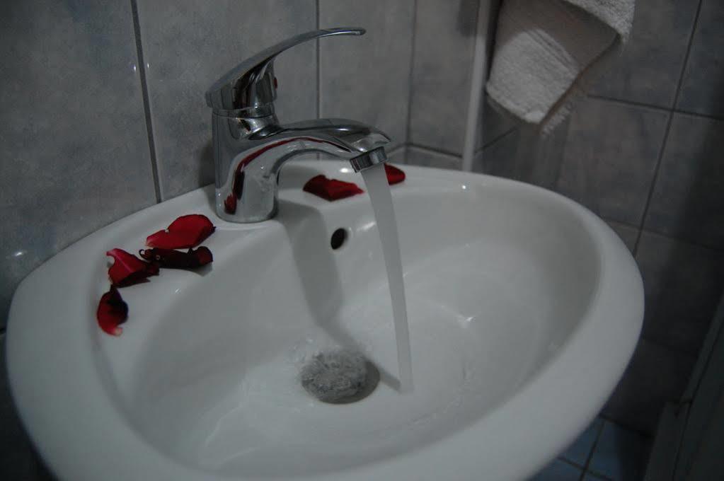 Hotel Montenegro Struga Exterior foto